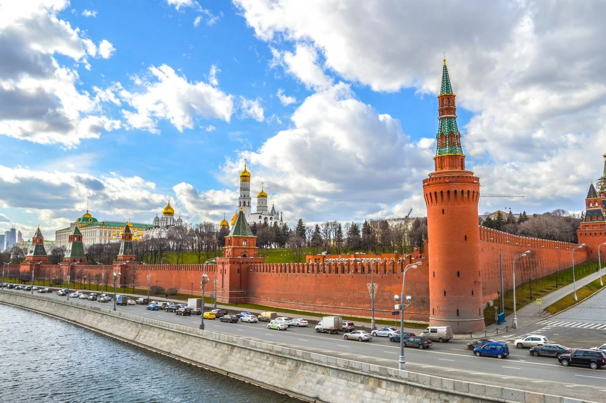 Володимир Путін і Стівен Віткофф під час зустрічі в Костянтинівському палаці 21 жовтня 2026 року